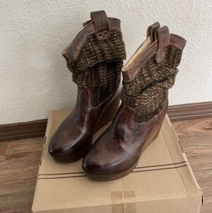 Bed|Stu Bruges Slouchy Wedge Boots Size 7 Rustic Teak